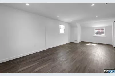 380 Grand Avenue, Leonia, NJ 07605 - Photo 8