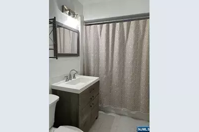 431 Grand Avenue 11 #11, Leonia, NJ 07605 - Photo 6