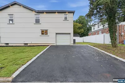 60 Lasalle Avenue, Hasbrouck Heights, NJ 07604 - Photo 40