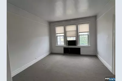 147 Terhune Avenue 2 #2, Jersey City, NJ 07305 - Photo 8