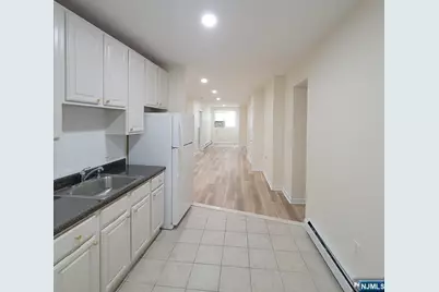 228 Orchard Street 1 #1, East Rutherford, NJ 07073 - Photo 4