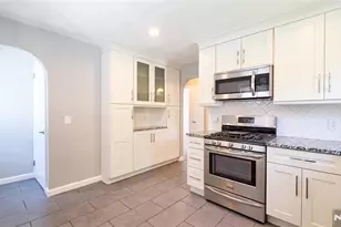231 Linden Pl, New Milford, NJ 07646 - Photo 8