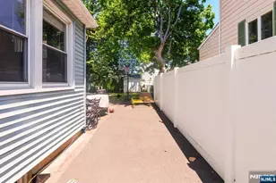 330 Simons Ave, Hackensack, NJ 07601 - Photo 8