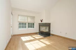 1273 Paddington Rd, Mahwah, NJ 07430 - Photo 12