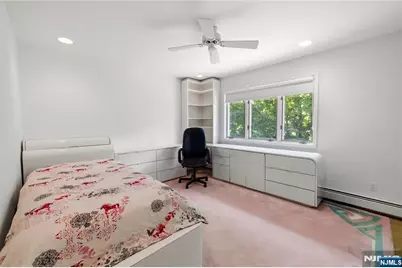 22 Angela Court, Woodcliff Lake, NJ 07677 - Photo 30