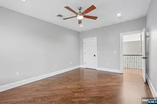 20 Marquis Ct, Edgewater, NJ 07020 - Photo 18