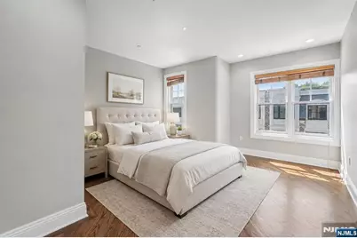 20 Marquis Court, Edgewater, NJ 07020 - Photo 14