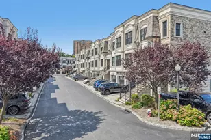 20 Marquis Ct, Edgewater, NJ 07020 - Photo 42