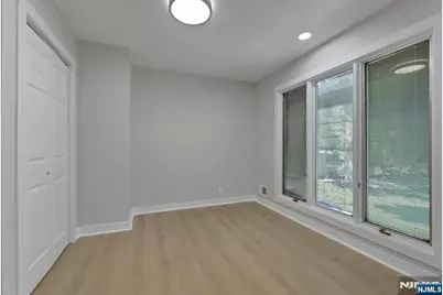 405 Terhune Avenue, Paramus, NJ 07652 - Photo 12