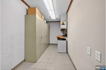 55 Paramus, Paramus, NJ 07652 - Photo 20