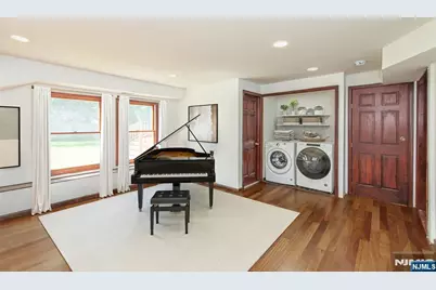 728 Prospect Street, Glen Rock, NJ 07452 - Photo 6