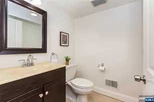 8 Berkeley Rd, Maplewood, NJ 07040 - Photo 36