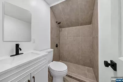 171 Edmund Avenue, Paterson, NJ 07502 - Photo 6
