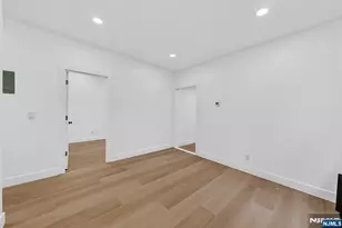 171 Edmund Ave, Paterson, NJ 07502 - Photo 14