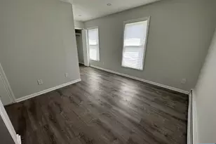 528 Chestnut Pl, Teaneck Township, NJ 07666 - Photo 4