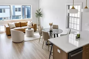 98 Western Ave 1, Jersey City, NJ 07307 - Photo 4
