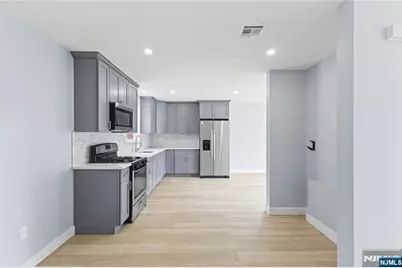 97 Cedar Hill Avenue, Belleville, NJ 07109 - Photo 14