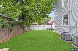 97 Cedar Hill Ave, Belleville, NJ 07109 - Photo 8
