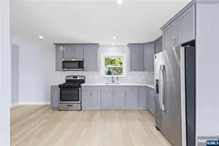97 Cedar Hill Ave, Belleville, NJ 07109 - Photo 12
