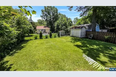 15 Grandview Avenue, Oakland, NJ 07436 - Photo 14