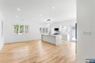 137 Myrtle Ave, Allendale, NJ 07401 - Photo 18