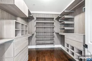 6 Marquis Ct, Edgewater, NJ 07020 - Photo 14