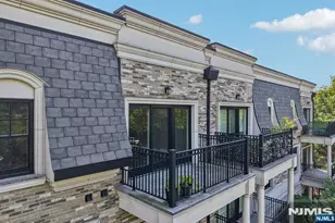 6 Marquis Ct, Edgewater, NJ 07020 - Photo 26