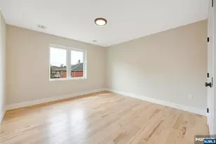 428 Lafayette Ave, Cliffside Park, NJ 07010 - Photo 32