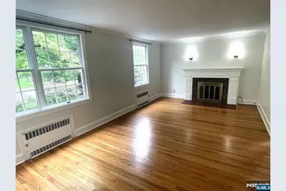 114 Sunset Lane, Tenafly, NJ 07670 - Photo 2