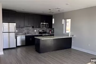 140 Overlook B2, Hackensack, NJ 07601 - Photo 6