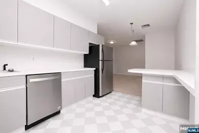 75 Liberty Avenue D19 #D19, Jersey City, NJ 07306 - Photo 10