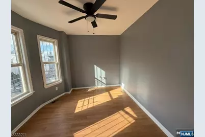 20 Montrose Terrace, Irvington, NJ 07111 - Photo 6