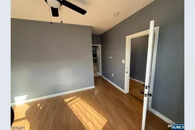 20 Montrose Terrace, Irvington, NJ 07111 - Photo 2