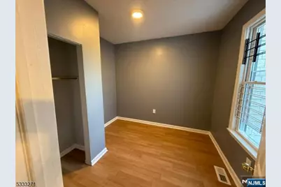 20 Montrose Terrace, Irvington, NJ 07111 - Photo 8