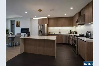8701 Churchill Road 1103 #1103, North Bergen, NJ 07047 - Photo 4
