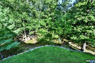 10 Stanley 10 #10, Wanaque, NJ 07465 - Photo 32