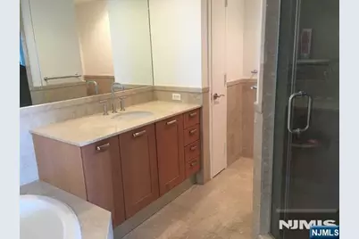 8100 River 615 #615, North Bergen, NJ 07047 - Photo 10