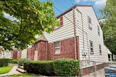 41 Macarthur Avenue, Lodi, NJ 07644 - Photo 2