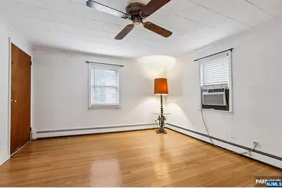 41 Macarthur Avenue, Lodi, NJ 07644 - Photo 8
