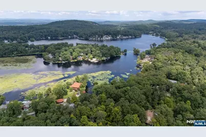 105 Shore Road, Byram Township, NJ 07821 - Photo 34