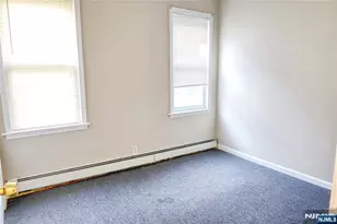 9 Emerson Pl, Newark, NJ 07114 - Photo 8