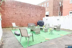 9 Emerson Pl, Newark, NJ 07114 - Photo 2
