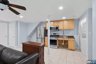 221 54th St, West New York, NJ 07093 - Photo 16