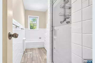 185 E Palisade Avenue D11B #D11B, Englewood, NJ 07631 - Photo 16