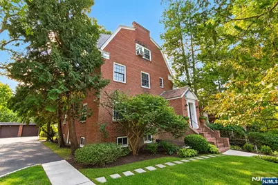 185 E Palisade Avenue D11B #D11B, Englewood, NJ 07631 - Photo 20