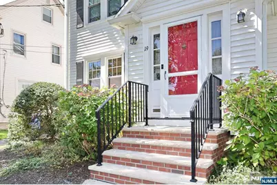 19 S Lyle Avenue, Tenafly, NJ 07670 - Photo 2