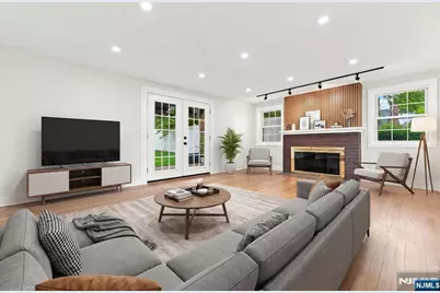 867 River Road, Teaneck Township, NJ 07666 - Photo 16