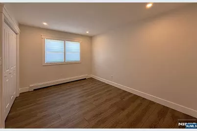 682 Valley Brook Avenue 2 #2, Lyndhurst Township, NJ 07071 - Photo 22