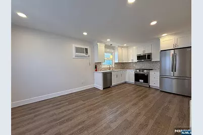 682 Valley Brook Avenue 2 #2, Lyndhurst Township, NJ 07071 - Photo 10