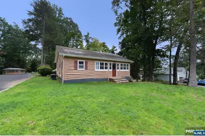 100 Tower Road, Wayne, NJ 07470 - Photo 2